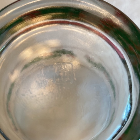 Set of 4 Vintage Anchor Hocking holly and berry cocktail glasses - Picture 8 of 8